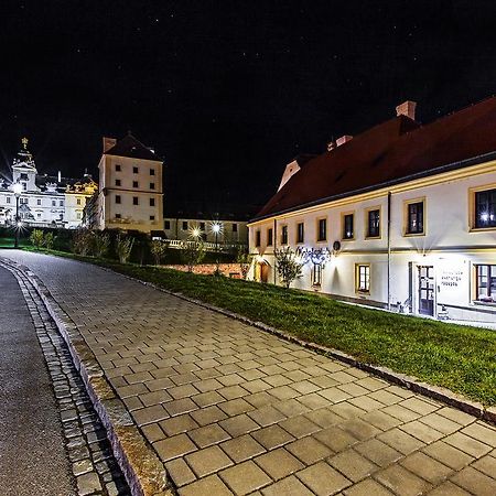 Hotel Salety Valtice Exterior photo